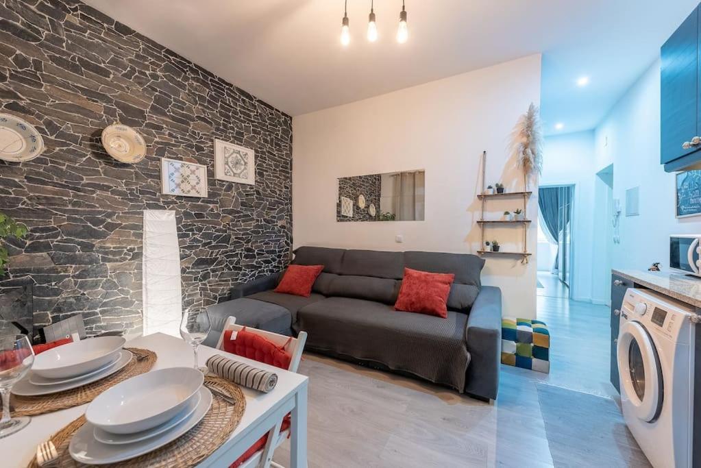 Modern Rustic Apartment In Graca Lisboa Exterior foto